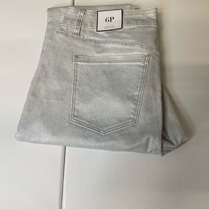 White House Black Market Jeans NWT  Silver The Mid-Rise Skinny Ankle Size 6P